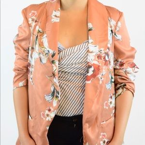 Lightweight Floral Blazer